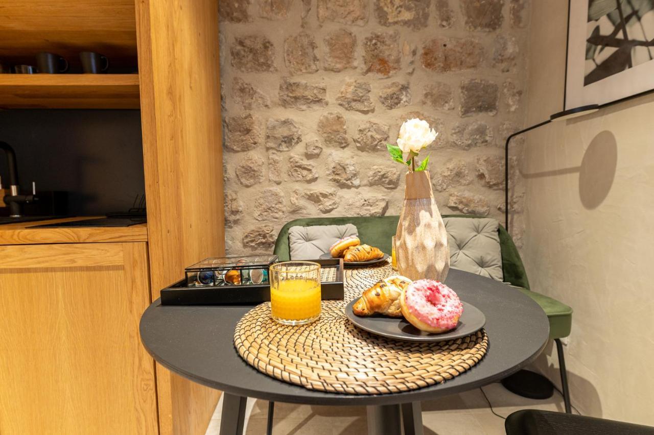 Superior 1 Bedroom Apartment Gabriela Next To Buza Beach Dubrovnik Dış mekan fotoğraf
