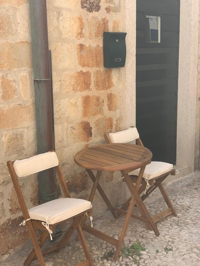 Superior 1 Bedroom Apartment Gabriela Next To Buza Beach Dubrovnik Dış mekan fotoğraf